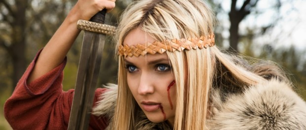 blondynka bojovnice Blondýnky a blond vlasy